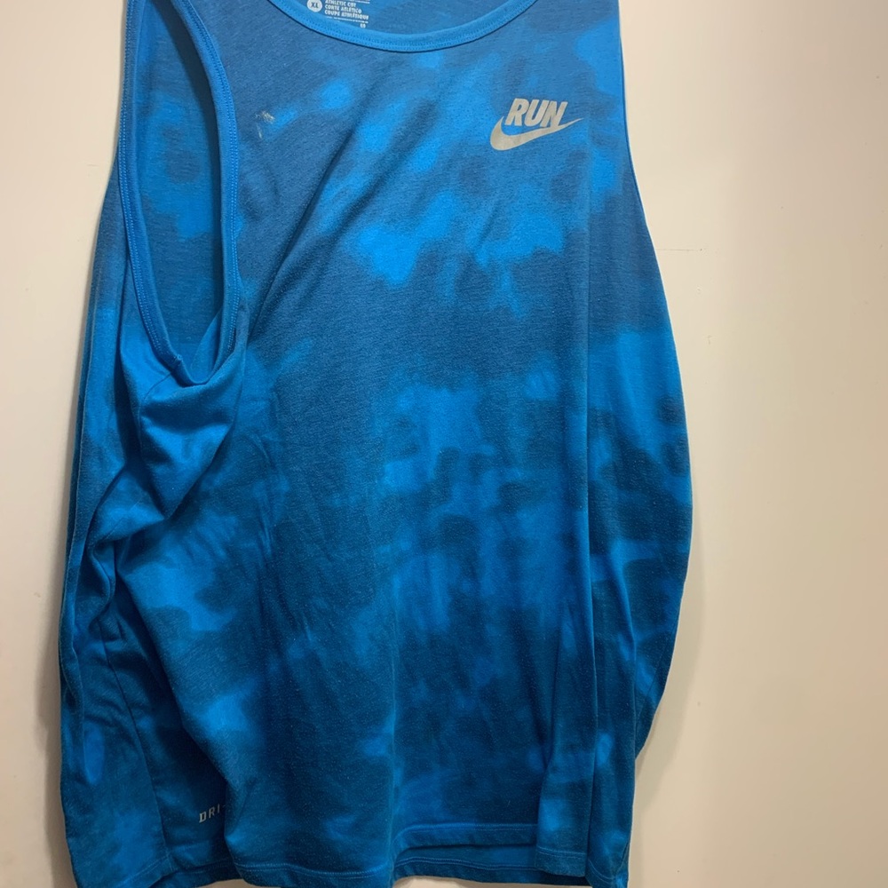 Nike Men's Vibrant Blue Run Tank Top